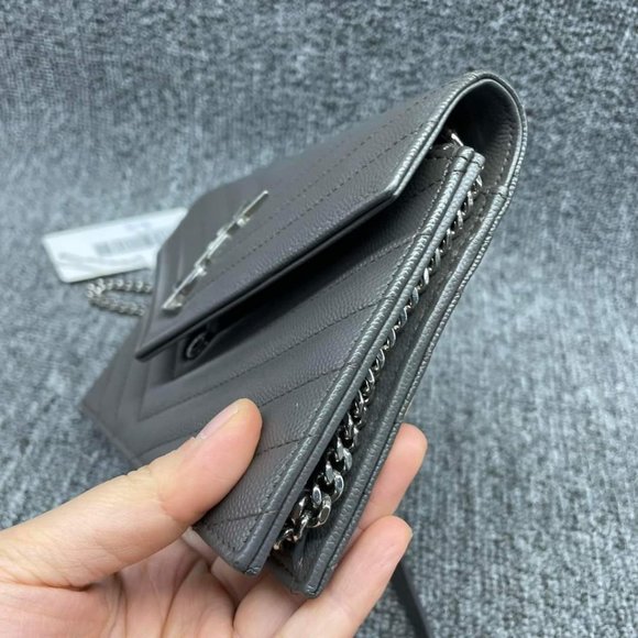 100% Authentic Yves Saint Laurent Shoulder Bag - Picture 6 of 15